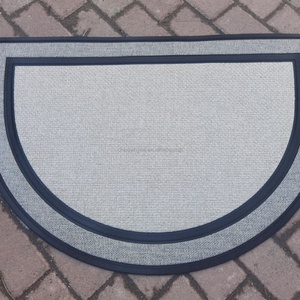 18 pouces. X 30 pouces. Tapis de porte en polyester gris vierge avec dos en caoutchouc pour sublimation, 24x36 pouces, 30x47 pouces - Product Image 2