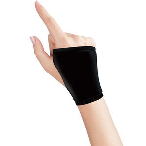 Cooling Wrist Brace For Sports Shock Absorption Protection Adults Universal Size Sport Outdoor Use - Product Image 2