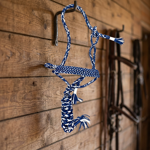 Cabestro de cuero anudado a mano Rub International Modelo 7860H Premium con correa trenzada arcoíris para la nariz |   Caballo Resistente Personalizable - Product Image 2