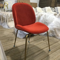 Meuble de restaurant en velours rose de luxe, ensemble de table et chaises, 10 pièces