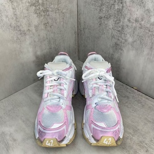 Chaussures de tennis luxueuses et respirantes, chaussures décontractées de style basketball, chaussures de course amortissantes en gros - Product Image 2