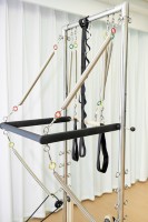 Reformer Pilates avec tour demi-trapèze pour studio et usage domestique, nouveau design 2026, meilleure qualité, prix abordable