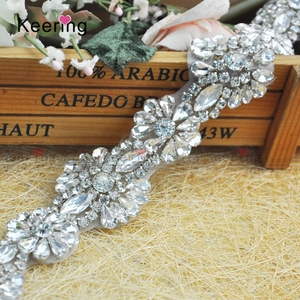 Petite OrderQuantiy Ruban Fleur-forme Décoratif Cristal Embellissements Garniture pour Robes De Mariée; Peut Être Gule et WRA-996 De Fer - Product Image 3