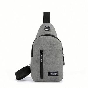 Sac bandoulière sport étanche pour homme avec trou pour écouteurs et logo personnalisé – Sac de poitrine pour homme - Product Image 2