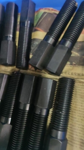 ISO9001กลึง CNC สแตนเลสสตีล CNC สีดำออกไซด์ขัดเงาปรับแต่งได้ตามต้องการ - Product Image 3