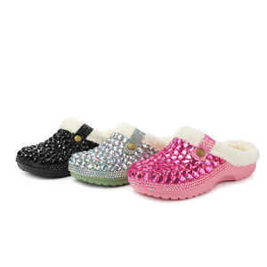 <span class=keywords><strong>Ciabatte</strong></span> da interno invernali con plateau di lusso da <span class=keywords><strong>donna</strong></span> in peluche scarpe <span class=keywords><strong>chiuse</strong></span> e pelose con strass e paillettes per la casa pantofole da <span class=keywords><strong>donna</strong></span> - Product Image 1