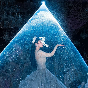 Luz láser de boda de 5W DMX ILDA RGB Lazer Show Proyector de luz láser Trabajo con máquina de humo de nieve y animación - Product Image 1