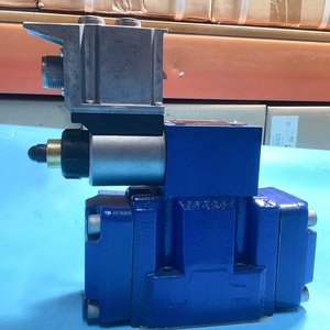 R901237705 3DREE10P-7X/200YG24K31A1V Válvula Reductora Proporcional NG10 Operada por Piloto 200Bar 24VDC con OBE - Product Image 4