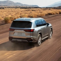 Ventes aux enchères de voitures d'occasion Lexu S LX 600, conduite à gauche, automatique, transmission intégrale, cuir, alliage d'aluminium foncé, Japon