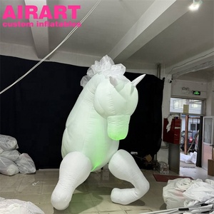 Mascotas Inflables de Caballo Blanco para Desfiles de Carnaval, Disfraces Inflables de Unicornio con Luces LED - Product Image 5