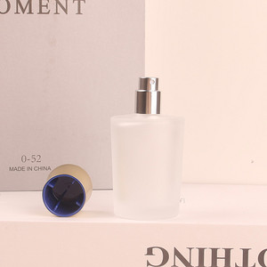 High Quality Wholesale Frosted Round 50ml <b>Empty</b> Glass Perfume Atomizer <b>Spray</b> <b>Bottle</b> Black Refillable Perfume <b>Bottle</b> - Product Image 3