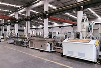 Machine d'extrusion pour la fabrication de manches de balais en plastique Horserider, ligne de production