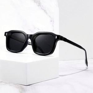 Lunettes de soleil carrées rétro tendance 2025 avec logo personnalisé, rivets en acétate, style punk, protection UV400, monture TR90, pour hommes et femmes - Product Image 3