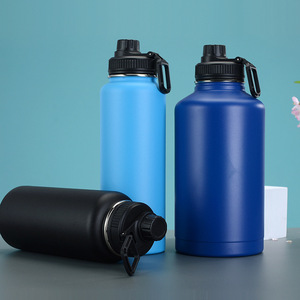 Botella de agua de acero inoxidable de doble capa con color y paquete personalizados, diferentes opciones de tapa, gran capacidad, lista para enviar. - Product Image 4