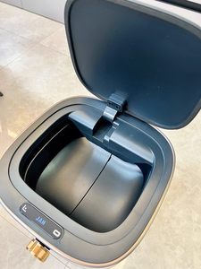 Poubelle à détection intelligente Couvercle ouvert à deux couches intelligent, poubelle à couches en acier inoxydable anti-odeur - Product Image 3