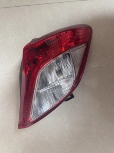 R:81551-82810 L:81561-52750<span class=keywords><strong>ไฟ</strong></span><span class=keywords><strong>ท้าย</strong></span>รถ LED รถยนต์โคมไฟรถยนต์สำหรับ Vitz Yaris <span class=keywords><strong>2012</strong></span> - 2014 - Product Image 4