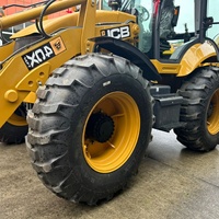Chargeuse-pelleteuse JCB 4CX d'occasion, machine de terrassement, excavatrice, chargeuse-excavatrice, rétro-excavatrice JCB 4CX à vendre