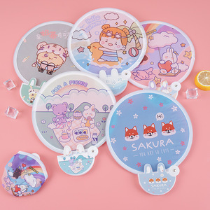 Mini-ventilateur pliable mignon en tissu, portable, avec moteur DC et batterie, idéal pour les étudiants et l'extérieur - Product Image 1