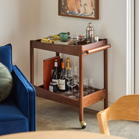 Chariot roulant à 2 niveaux en noyer noir américain moderne - Écologique et durable - Chariot de bar et de salle à manger pour la maison