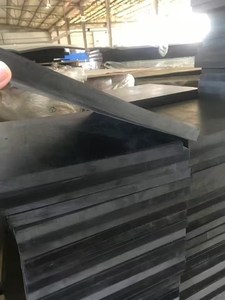 Резиновый лист с высоким коэффициентом трения, усиленный неопреном и нейлоновой тканью, от производителя. Услуги по индивидуальной нарезке по размеру и форме. - Product Image 4