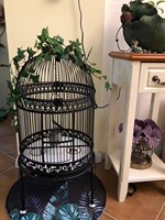 Grande cage à oiseaux rectangulaire en fer pour pigeons, ornée de broderies noires, ornement de jardin avec perroquets