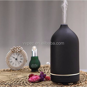Diffuser Oli Essenziail Keramik Wangi untuk Rumah Kantor Spa Yoga Ultrasonik Tanpa Pemanasan 7 Warna Cahaya Malam