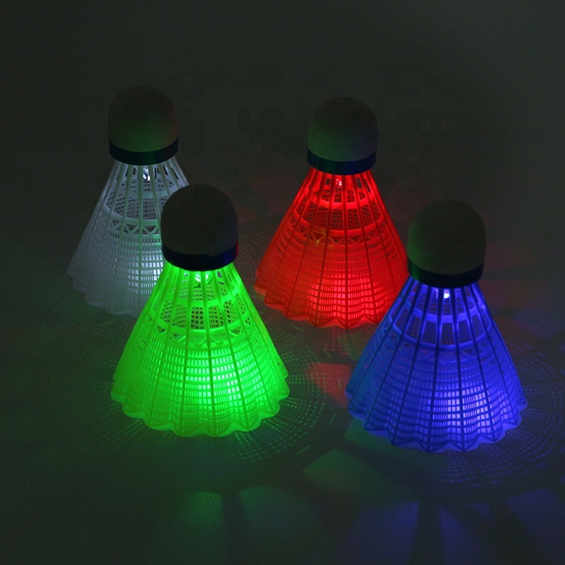 Lot De 6 Balles De Badminton LED Lumineuses - Nylon Et Mousse - Pour Jouer Jour Et Nuit - Intérieur/Extérieur - 5