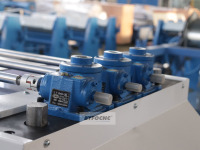 Conduit carré BYFO formant la machine/ligne de production automatique d'équipement de tuyau de conduit de cvc