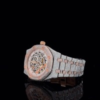 Montre en diamant tendance pour femmes avec cadran fin et décoration de pierres scintillantes disponible aux meilleurs prix