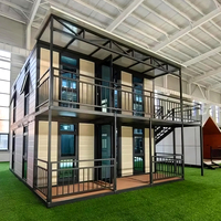 Maison préfabriquée de 20 pieds 30 pieds 40 pieds, petite maison avec 2 chambres à coucher, 1 salle de bain et balcon triangulaire sur le toit de la cuisine portable
