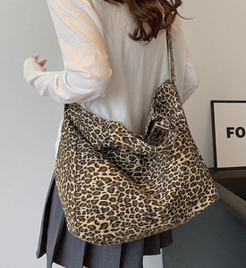 Bolso de hombro de doble cara con estampado de leopardo para mujer, bolso informal de gran capacidad para mujer, bolso de compras para uso diario y de viaje - Product Image 4