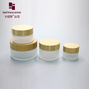 <span class=keywords><strong>De</strong></span> lujo <span class=keywords><strong>de</strong></span> envases cosméticos <span class=keywords><strong>de</strong></span> la crema <span class=keywords><strong>de</strong></span> la loción <span class=keywords><strong>de</strong></span> suero <span class=keywords><strong>de</strong></span> vidrio <span class=keywords><strong>de</strong></span> aceite esencial botella <span class=keywords><strong>de</strong></span> viales envase <span class=keywords><strong>de</strong></span> embalaj - Product Image 1