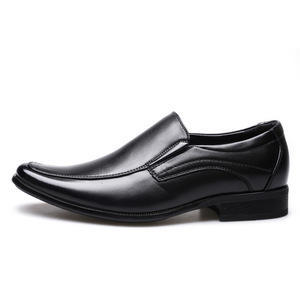 Mocassins rétro en cuir PU pour hommes <span class=keywords><strong>pas</strong></span> <span class=keywords><strong>cher</strong></span> été chaussures habillées à enfiler pour le bureau décontracté formel mariage fête bottine - Product Image 1