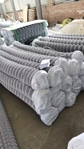 Cyclone kim cương lỗ Chuỗi liên kết hàng rào lưới CuộN PVC tráng hàng rào - Product Image 2
