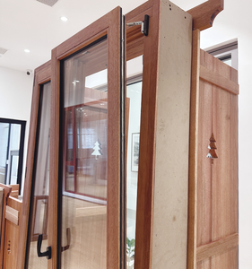 Fabricant <span class=keywords><strong>de</strong></span> portes en bois 2025 Fenêtre triple vitrage insonorisée pour maison Fenêtre à battants en bois français avec moustiquaires <span class=keywords><strong>de</strong></span> sécurité - Product Image 2