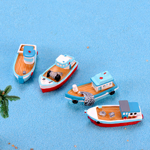 Miniatures de bateaux en résine pour aquarium, décorations de paysage de plage, ornements de navires miniatures, accessoires de bricolage - Product Image 2