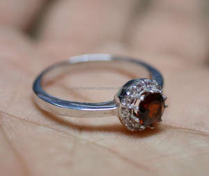 แหวนหมั้นโกเมนเงินแท้925 - Product Image 3