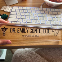 Bloc d'affichage carré en acrylique transparent de bureau personnalisé personnalisé support de plaque d'identification de bureau en acrylique vierge