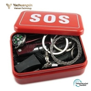 Kit de survie d'urgence SOS avec outil multifonction, boussole, sifflet et ouvre-bouteille, accessoire portable pour l'extérieur, étui en métal rouge - Product Image 6