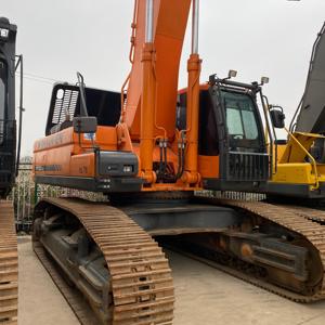 รถขุด DOOSAN DX500LC 50 ตัน พร้อมใช้งาน 100% รุ่นปี 2023 ได้รับการรับรอง EPA CE เครื่องยนต์สำหรับงานเกษตร กำลัง 257 กิโลวัตต์ เกียร์ปั๊ม - Product Image 1