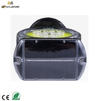 Voyant d'avertissement de trafic solaire étanche 10LED IP66 avec GPS intégré Divers modes de clignotement et méthodes d'installation