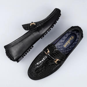 The classic style of genuine leather washed top layer cowhide casual leather <b>shoes</b> is selling well - Product Image 4