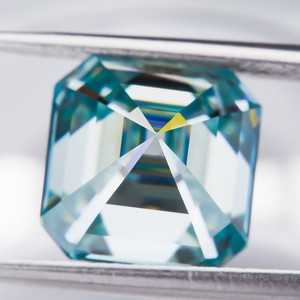 Moissanita <span class=keywords><strong>de</strong></span> <span class=keywords><strong>Color</strong></span> Azul Agua Marina <span class=keywords><strong>de</strong></span> 0.15ct-10ct, Corte Asscher, con Certificado, <span class=keywords><strong>Piedra</strong></span> Preciosa Suelta Hecha a Mano para Joyería DIY - Product Image 4