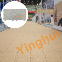 Tapis de protection de sol T-03, dalles perforées emboîtables de moyenne intensité pour sols de stades, tentes de concert, événements et fêtes