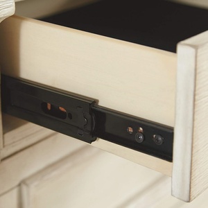 Série de design du milieu du siècle : Buffet en bois à 5 tiroirs avec poignée en fer, décoration haut de gamme pour chambre, salon, salle à manger, cuisine - Product Image 3