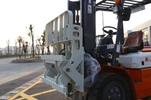 Garfos Articulados de Cilindro Duplo Adequados para Empilhadeiras de 3-7 Toneladas, Vários Acessórios para Empilhadeiras - Product Image 2