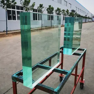 Çin güvenlik sertifikalı 10mm 12mm temizle lamine sertleştirilmiş cam paneller squash tenis padel mahkemesi için