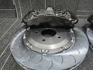 Kit de Caliper de Freno Grande Delantero/Trasero GT4 de 4 Pistones y GT6 de 6 Pistones, Kit de Sistema de Frenos de Disco para <span class=keywords><strong>BMW</strong></span> M3 M4 M5 M6 M8 <span class=keywords><strong>Z6</strong></span> - Product Image 6