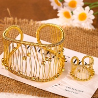 Ensemble de bagues et bracelets ouverts en cristal faits à la main avec fil enroulé, parure de bijoux superposés bohèmes pour femme, idéal pour les fêtes et la vente en gros