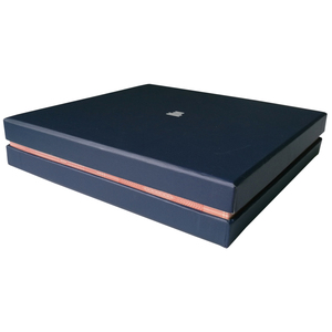 Shipping packaging custom clothing box with logo